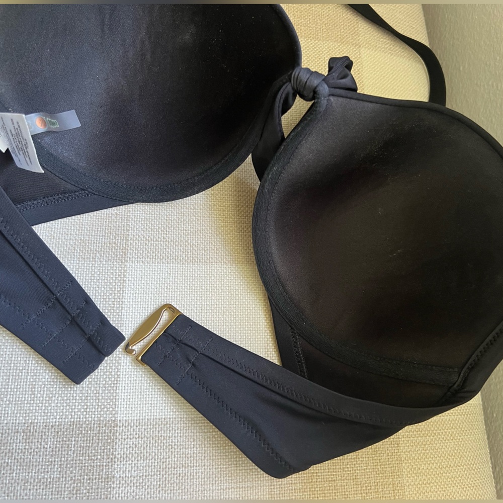 Set (2) of Black Bikini Swim Tops - 34DDD - Picture 8 of 8